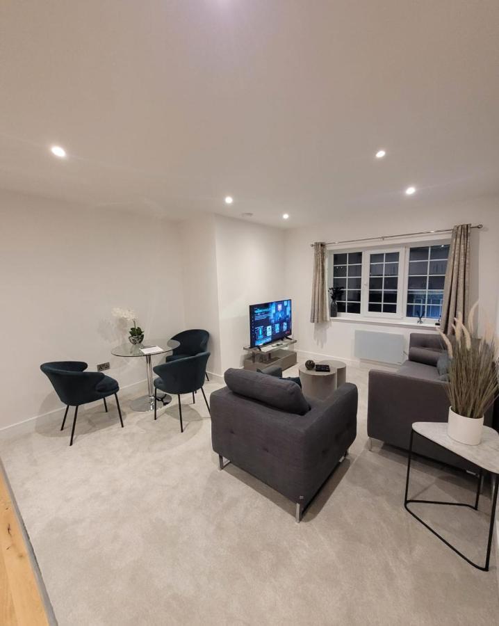Luxury 2 Bed Apartment In The Heart Of Rochester Wainscot Ngoại thất bức ảnh